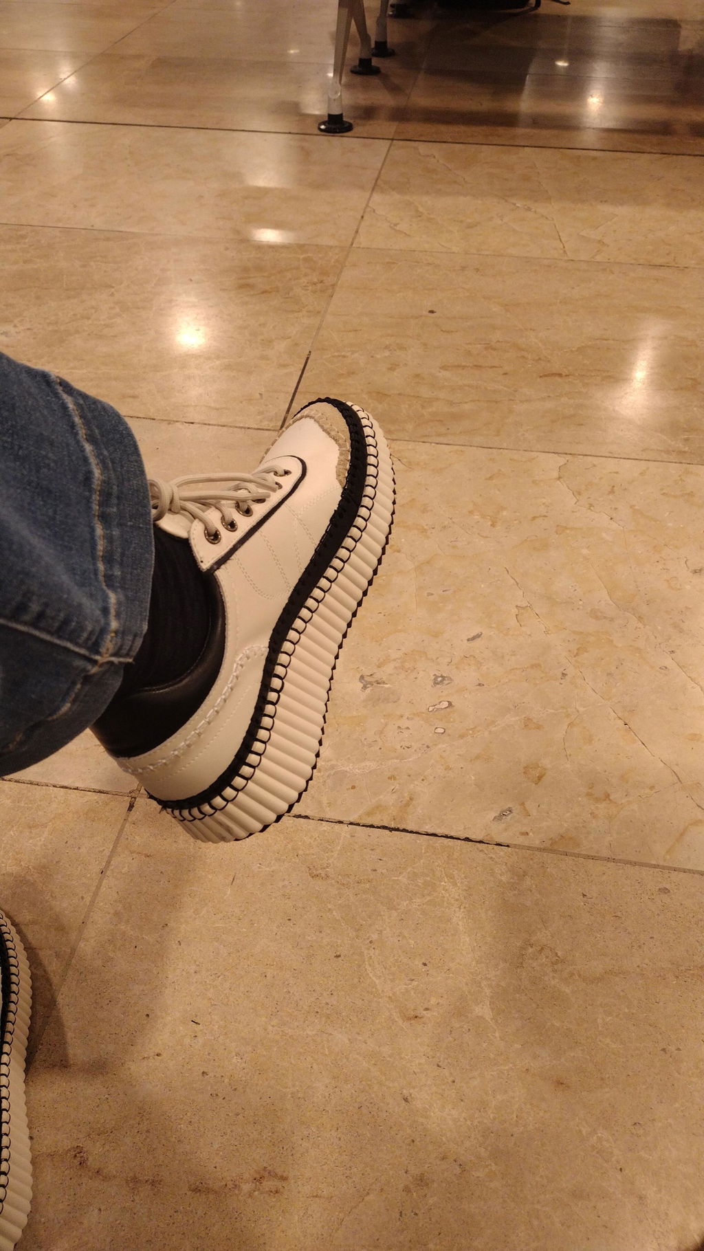 Yokono Clo 001 sneakers donna bianche in pelle