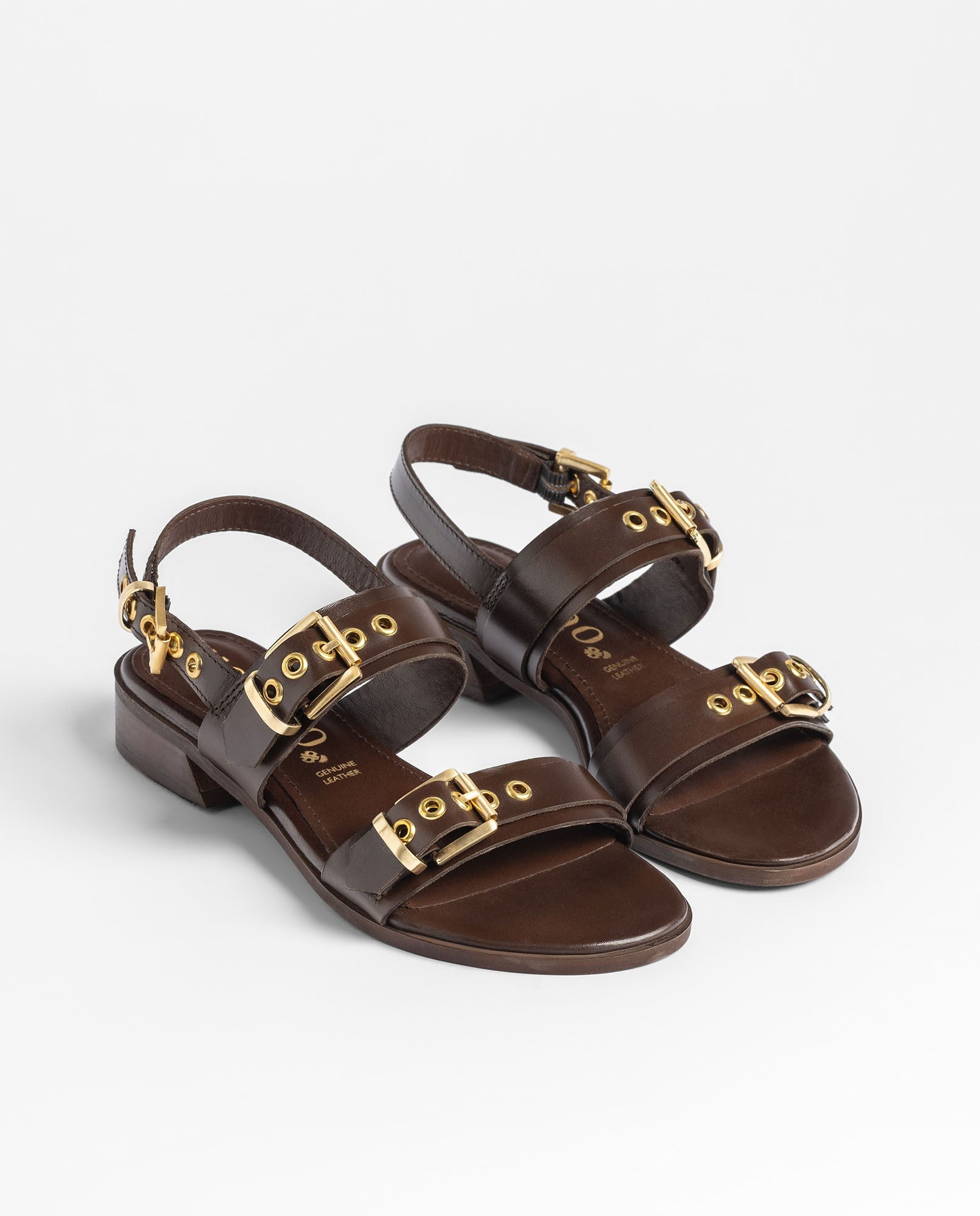 Yokono RAB-254 sandali tacco beige con fibbia
