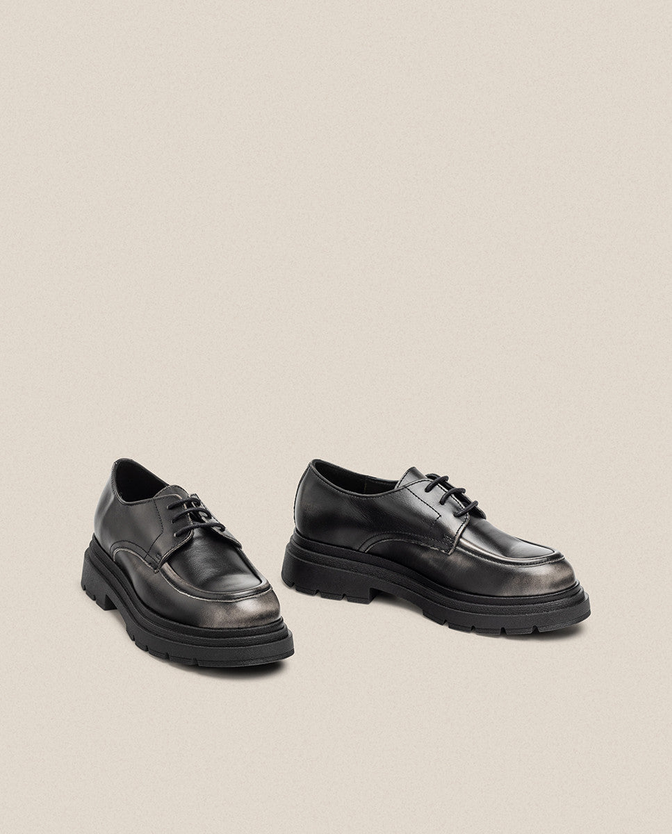 Yokono Cham-002 scarpe basse grigie suola track