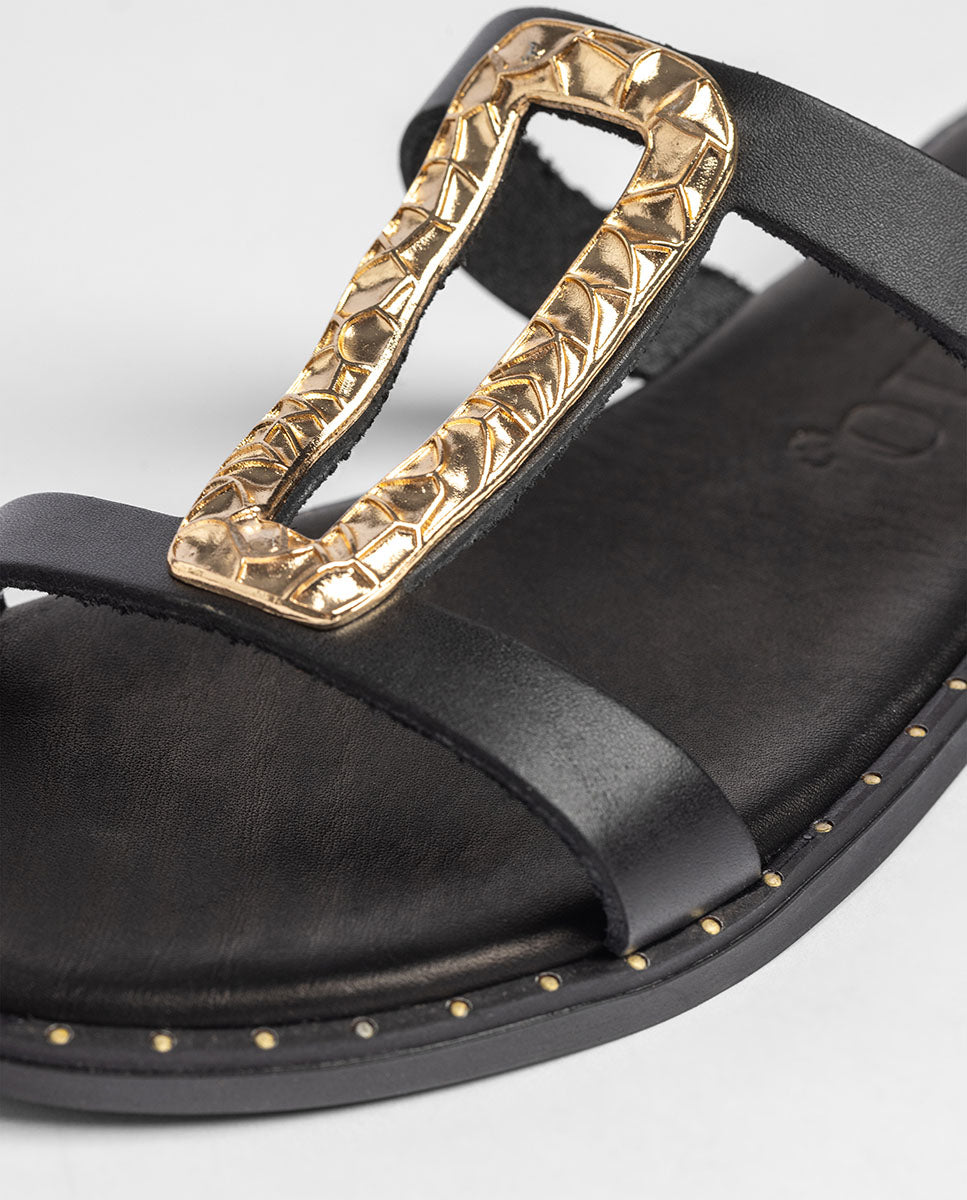 Yokono Lara 270 sandalo basso nero in pelle