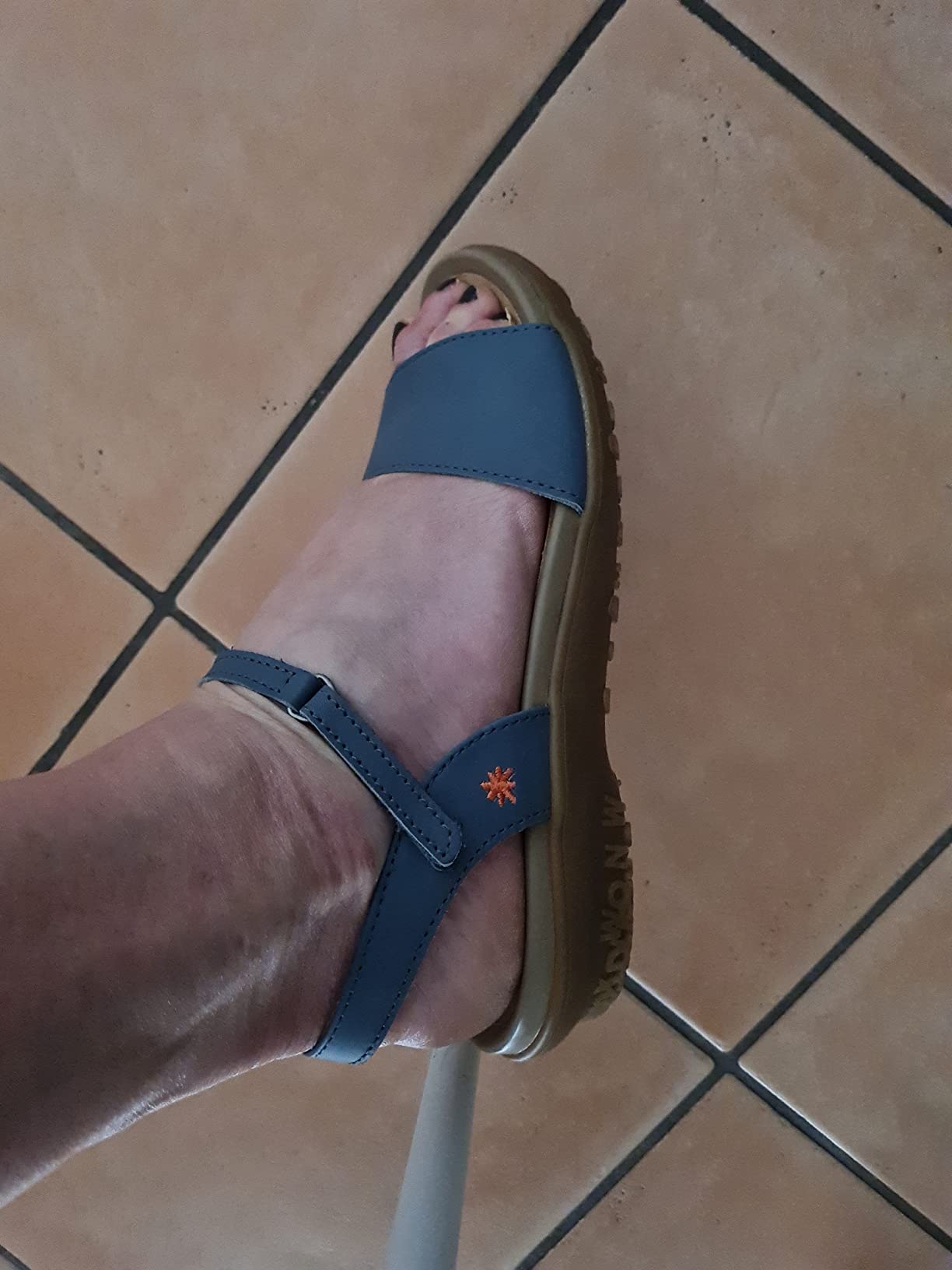 ART Antibes 1506 sandali donna in cuoio blu jeans