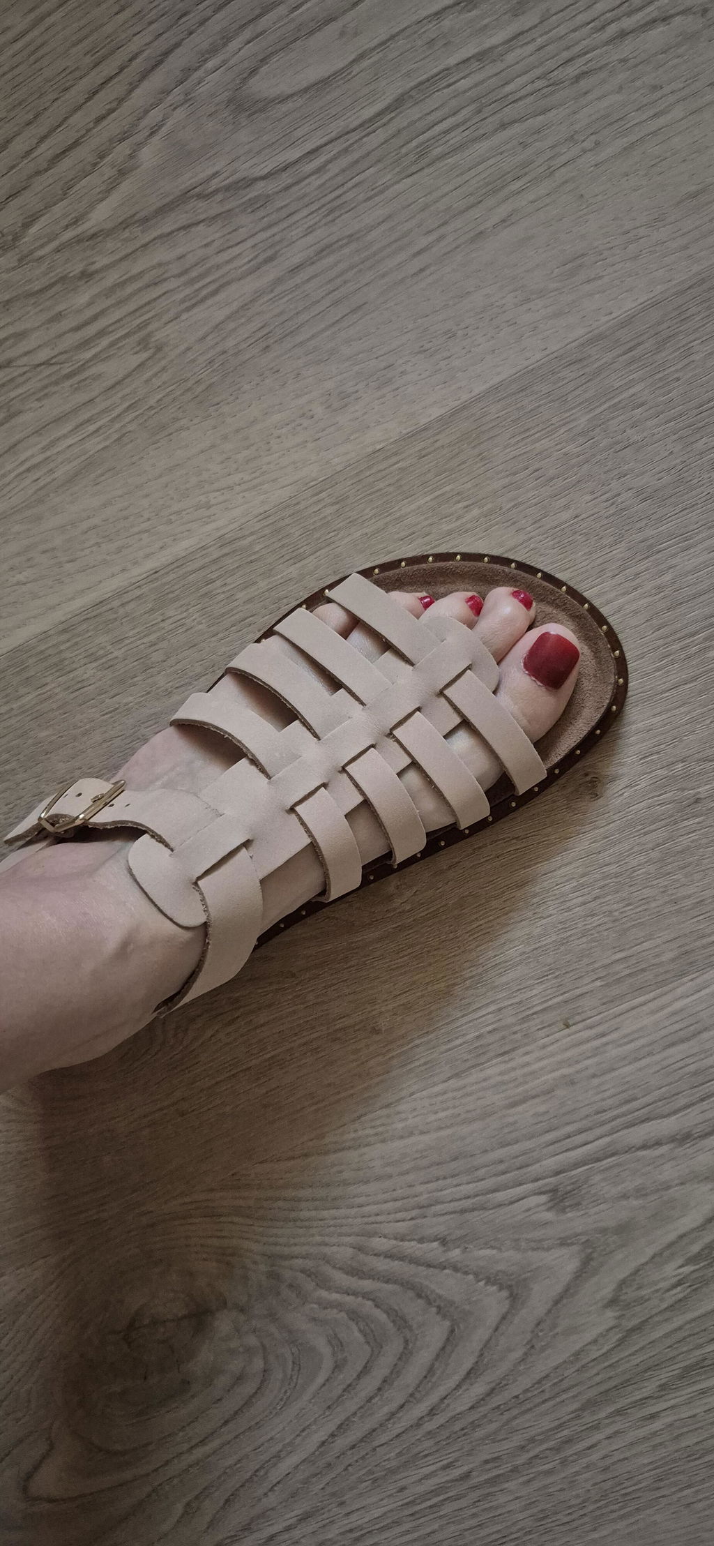 Yokono Bolus-107 sandalo basso donna beige fibbia