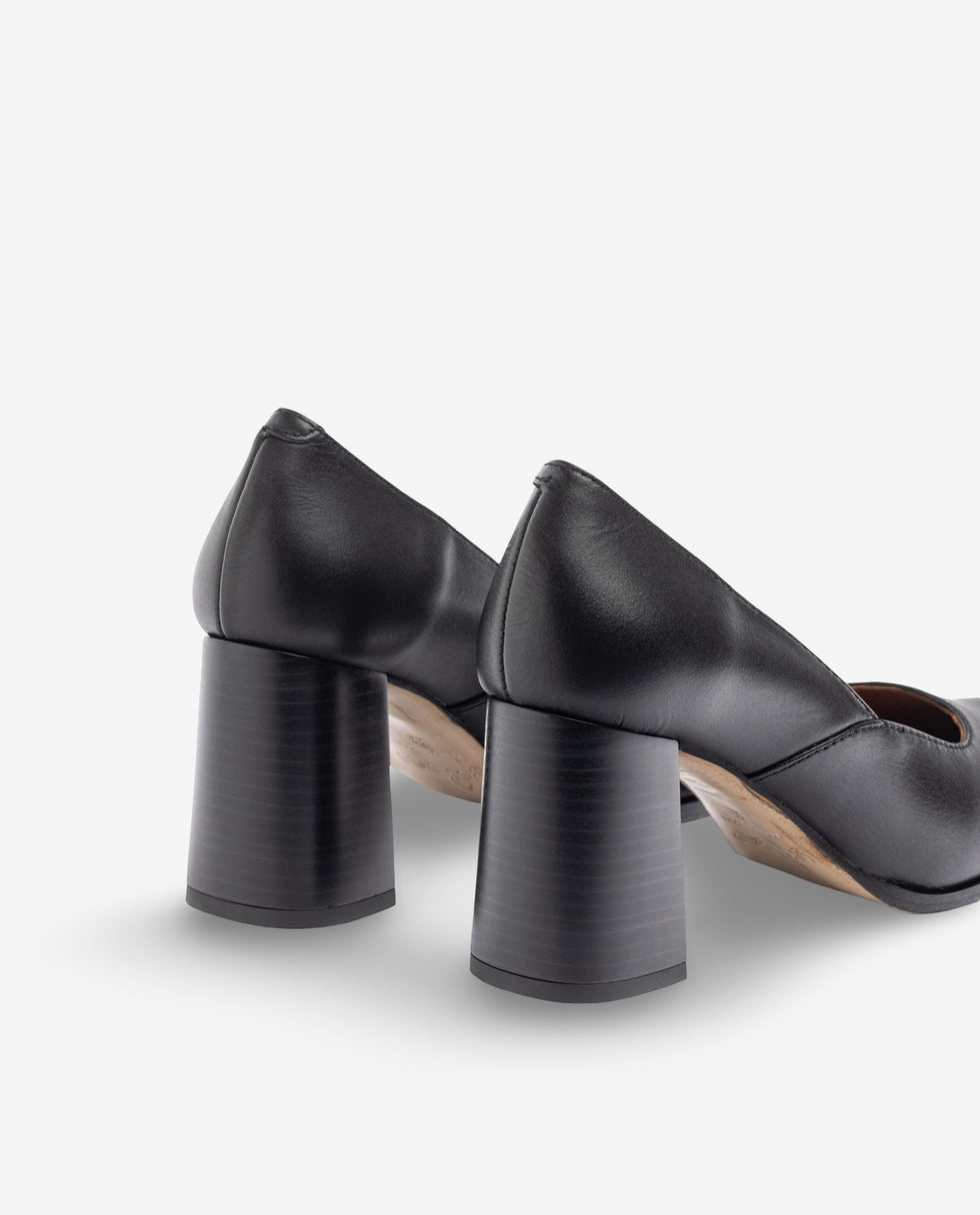Yokono Loir-001 décolleté nero tacco 6 cm cuoio