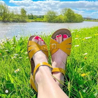 Salt-Water Sandals Classic sandali donna giallo senape cuoio