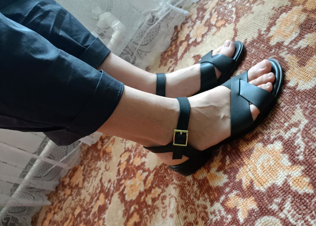 Yokono Rab-251 sandali tacco nero in pelle