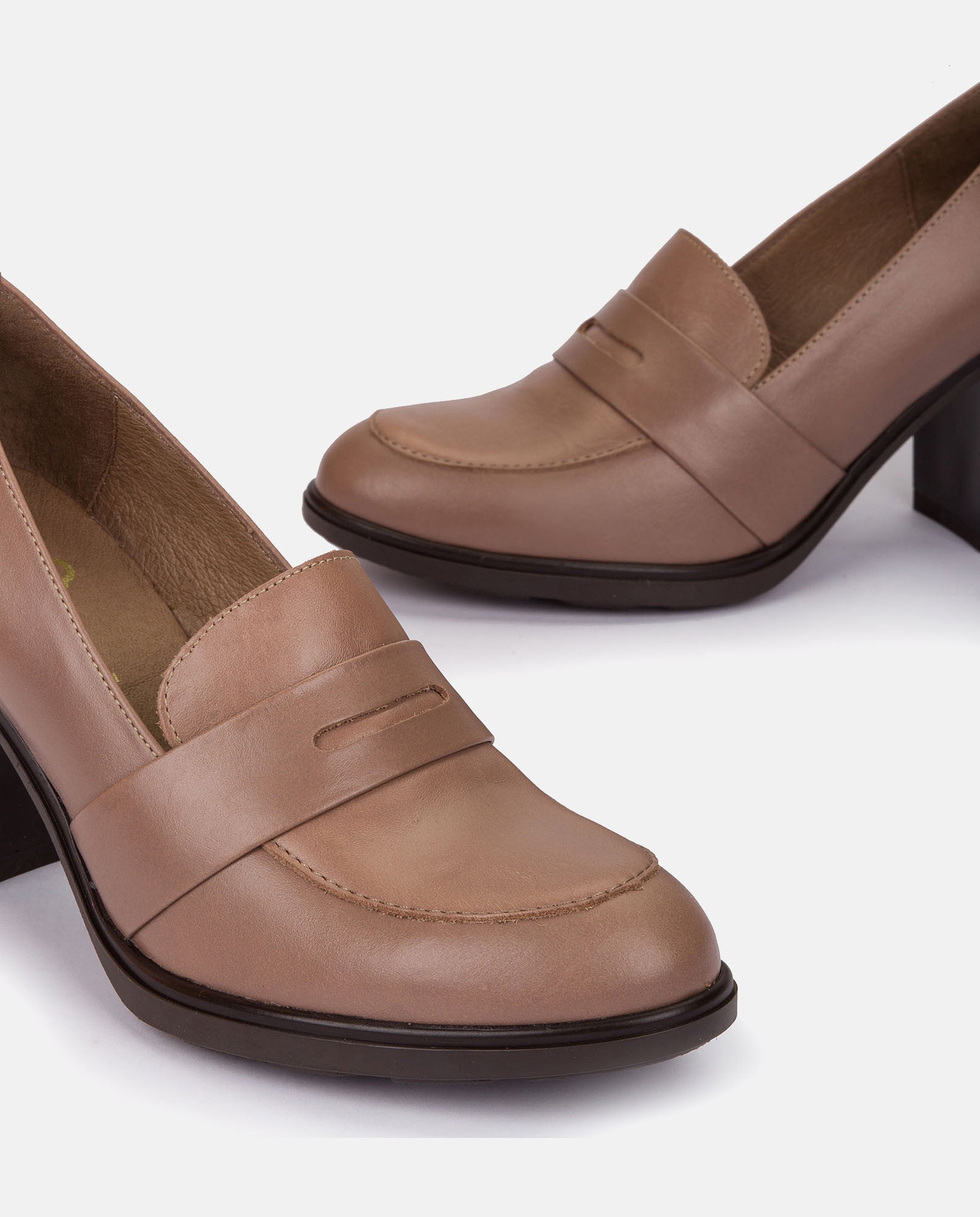 Yokono Kiel-001 décolleté mocassino rosa tacco 9 cm