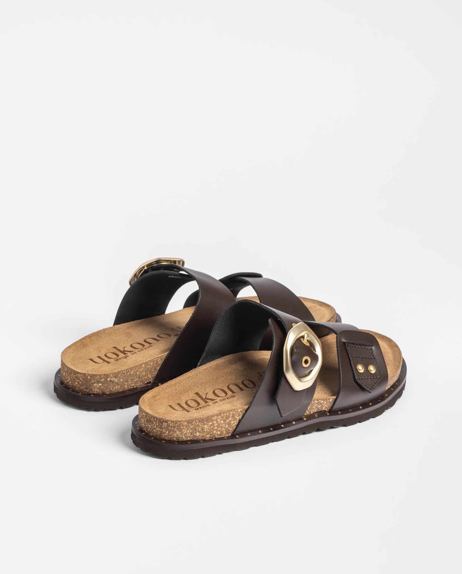 Yokono Bolus 254 sandali bassi marrone in pelle con fibbia