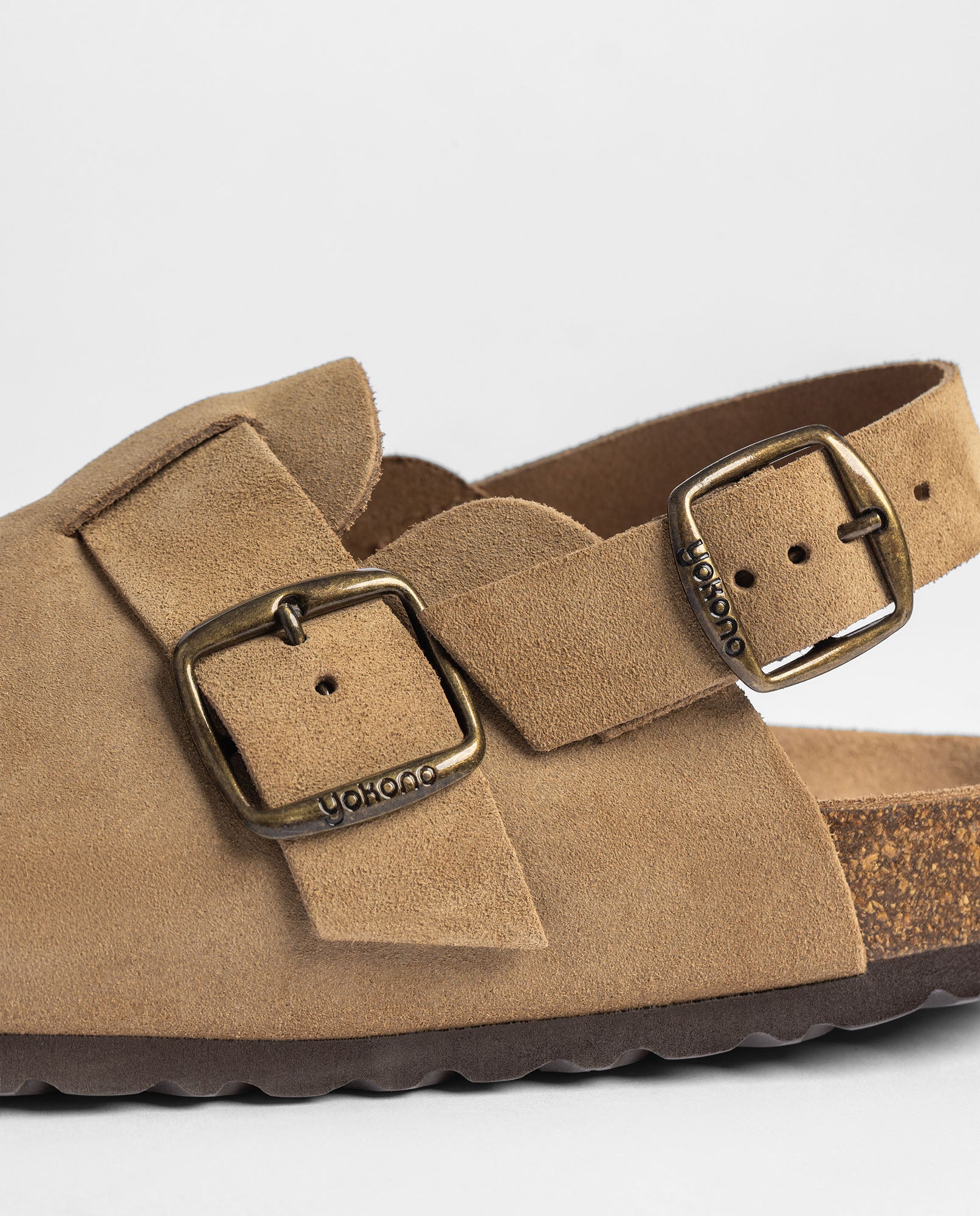 Yokono 600 zoccoli donna beige con fibbia