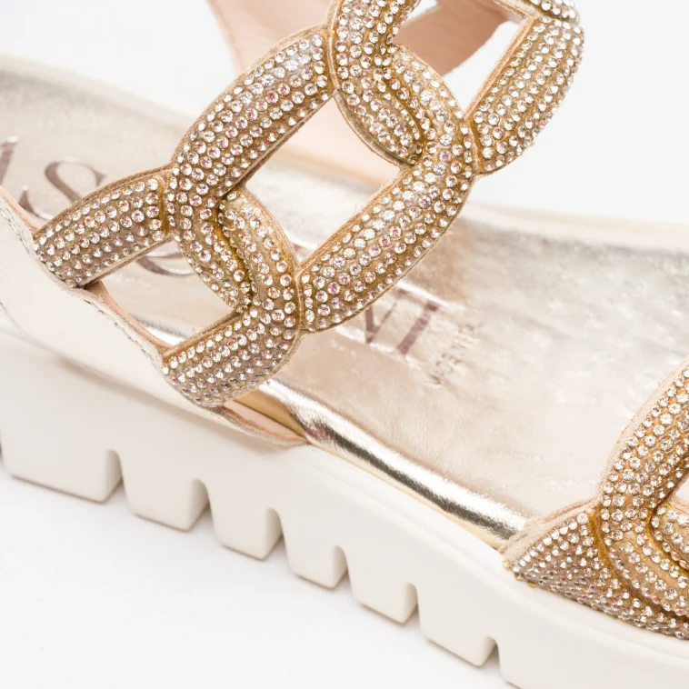 Pasquini Greta sandalo platino 3 cm strass