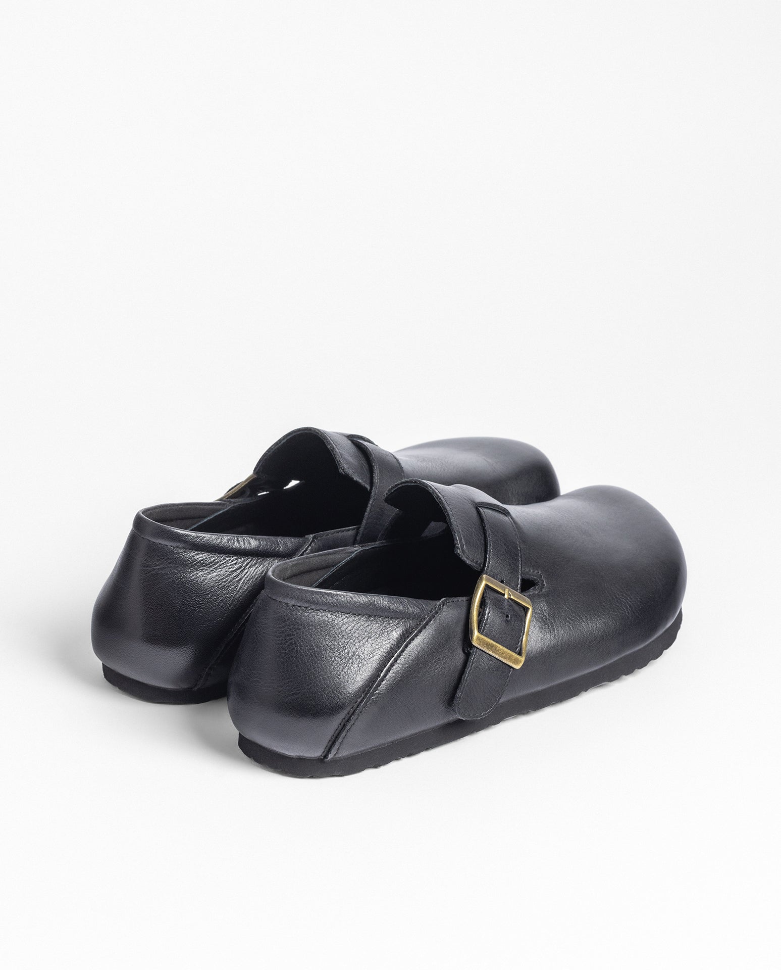 Yokono Ibon 262 zoccoli donna neri pelle