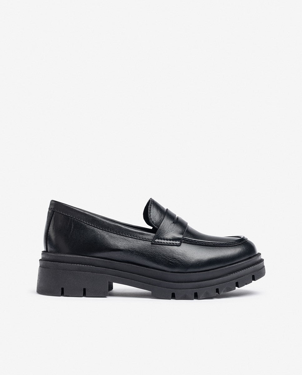 Yokono Cham 008 mocassini donna neri in pelle