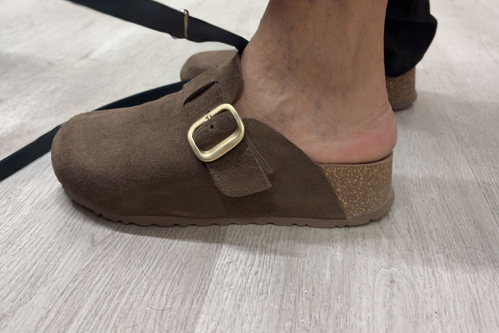 Yokono Wiwi WIWI-264 zoccoli donna marrone scuro in cuoio