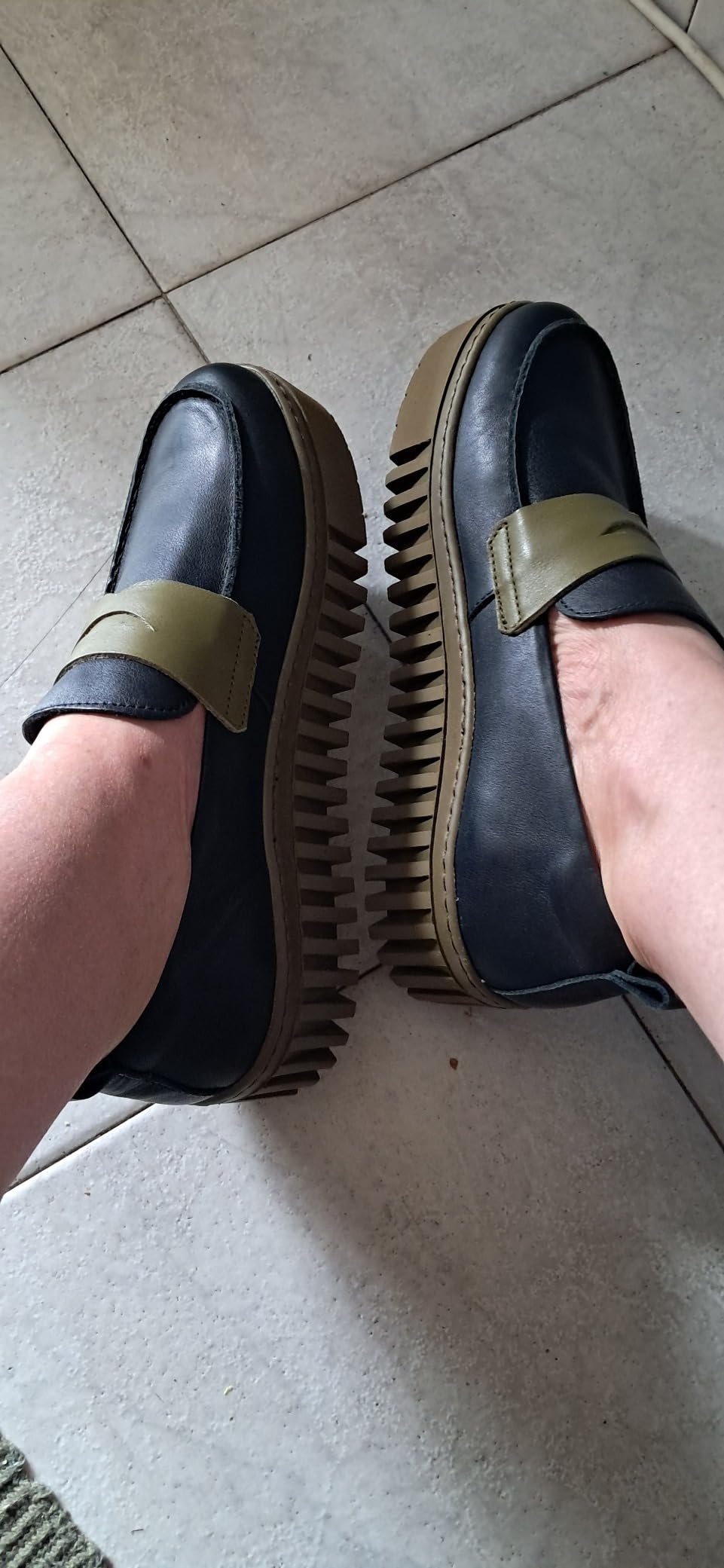 ART 1530s Brighton mocassino donna nero crema