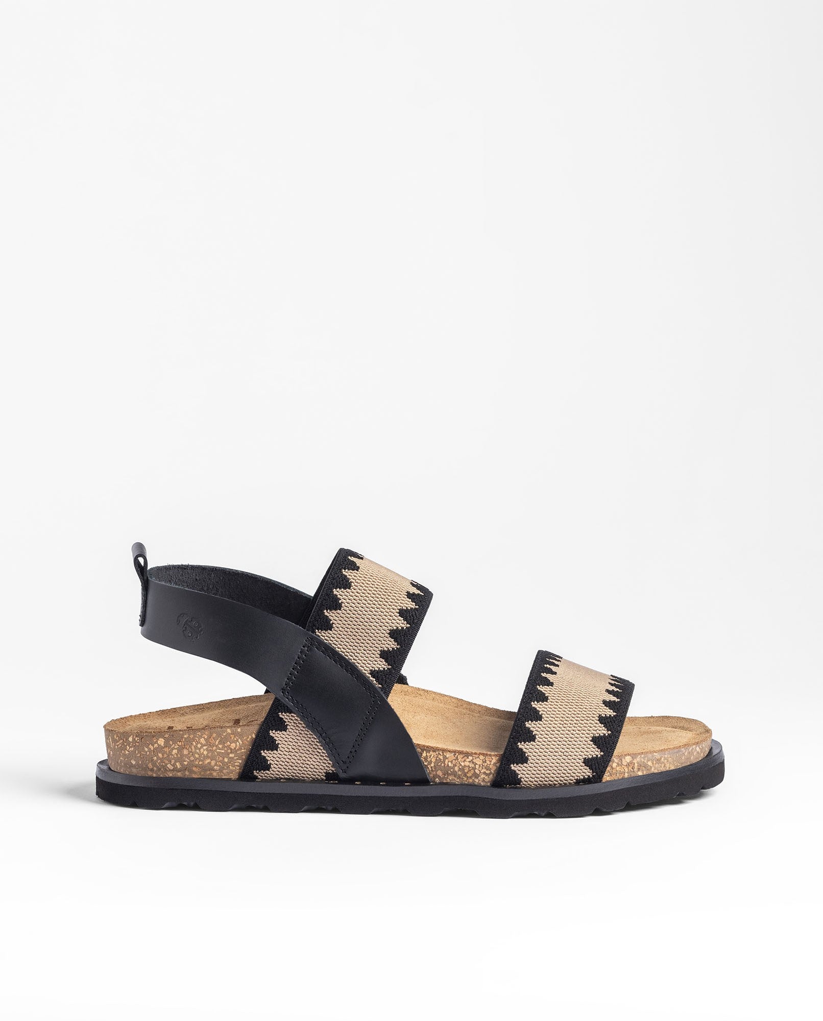 Yokono Bolus 255 sandali bassi donna nero in pelle ricamato
