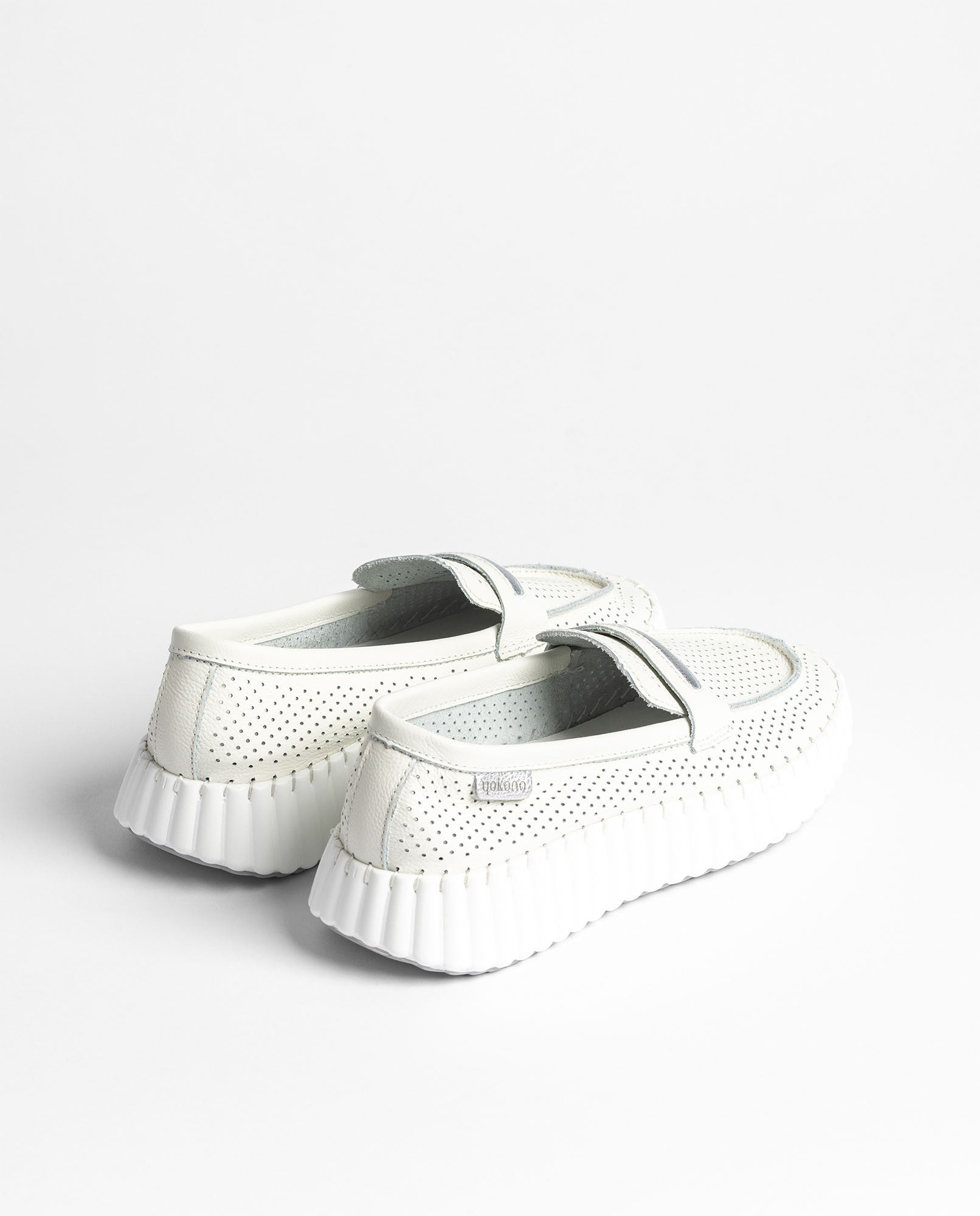 Yokono Vanna-101 sneakers bianche in pelle